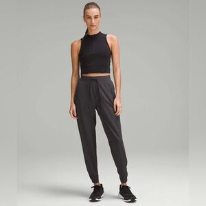 113 LULULEMON PANTS SZ 4 W 11” R 10” L 33.2”